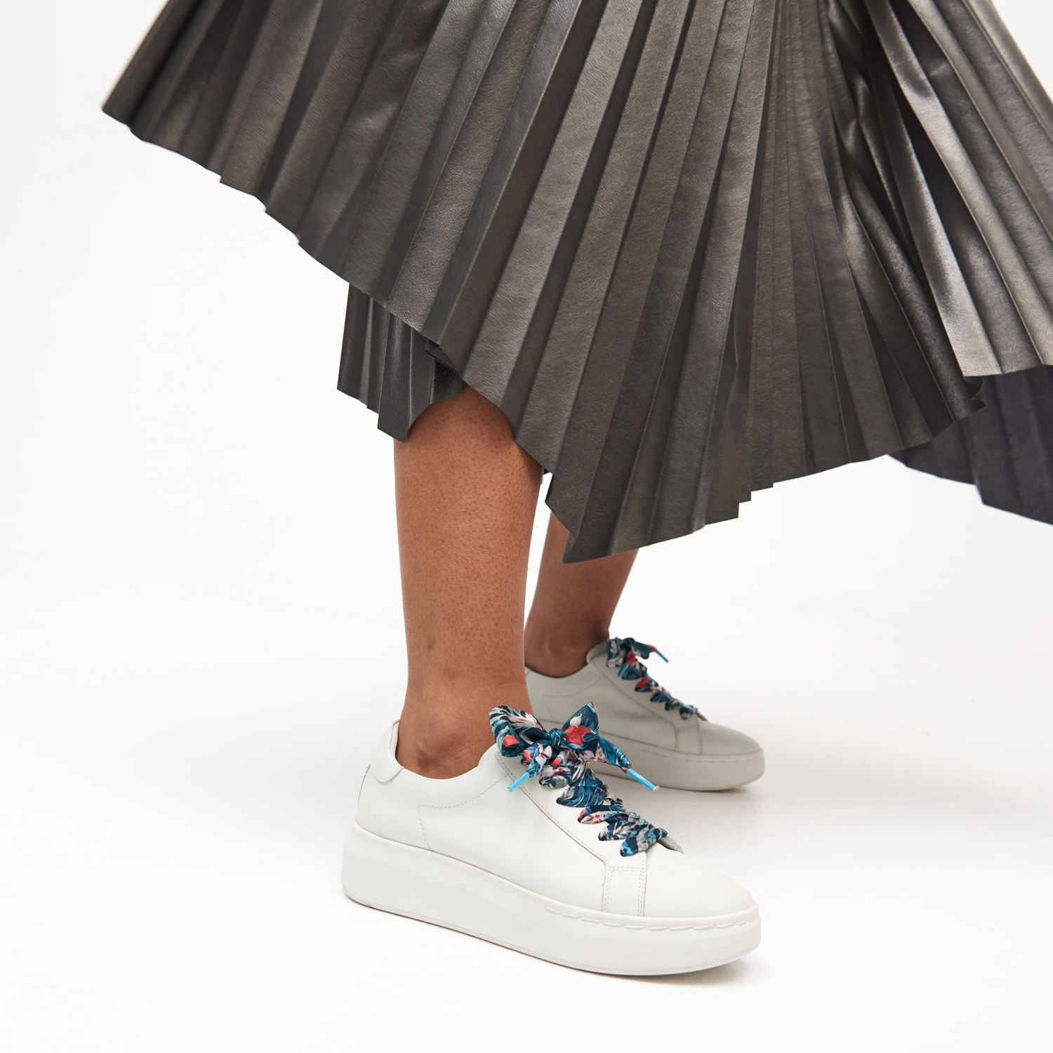 Rollie Nation All Shoes City Sneaker White / Tropics Bow 5 Rollie Nation All Shoes City Sneaker White / Tropics Bow