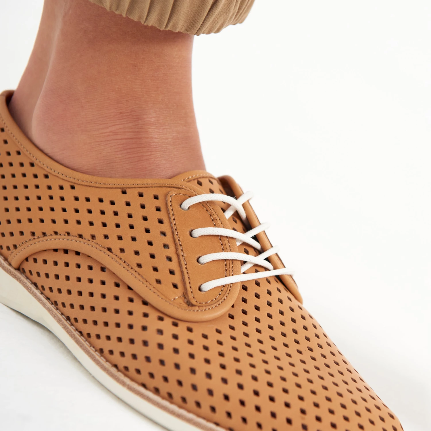 Rollie Nation Derby Punch Cognac 4 Rollie Nation Derby Punch Cognac