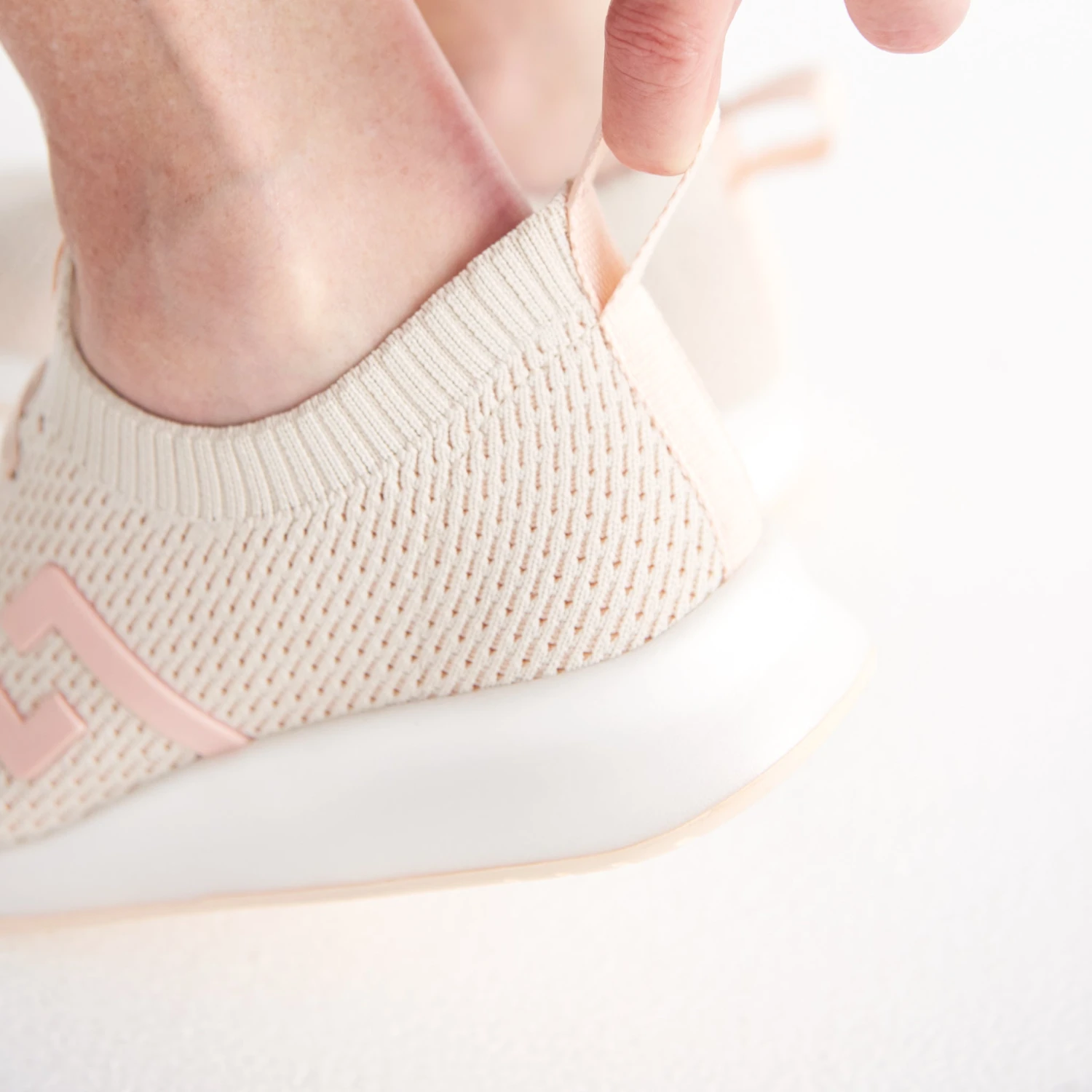 Rollie Nation Bolt Overlay Bone/Blush 8 Rollie Nation Bolt Overlay Bone/Blush