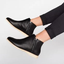 Rollie Nation Side Zip Boot Black Leather 2.0 All Shoes