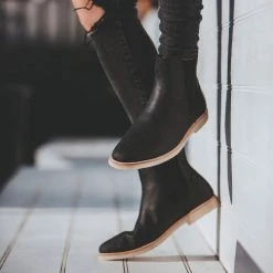 Rollie Nation Myles Chelsea Mens Black All Shoes