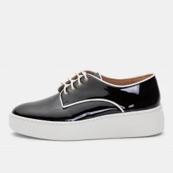 Rollie Derby City Black Patent/ White Piping