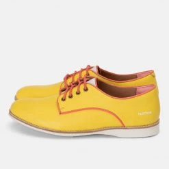 Rollie Nation All Shoes Rollie X Pantone Derby: Vibrant Yellow 13-0858 17 Rollie Nation All Shoes Rollie X Pantone Derby: Vibrant Yellow 13-0858