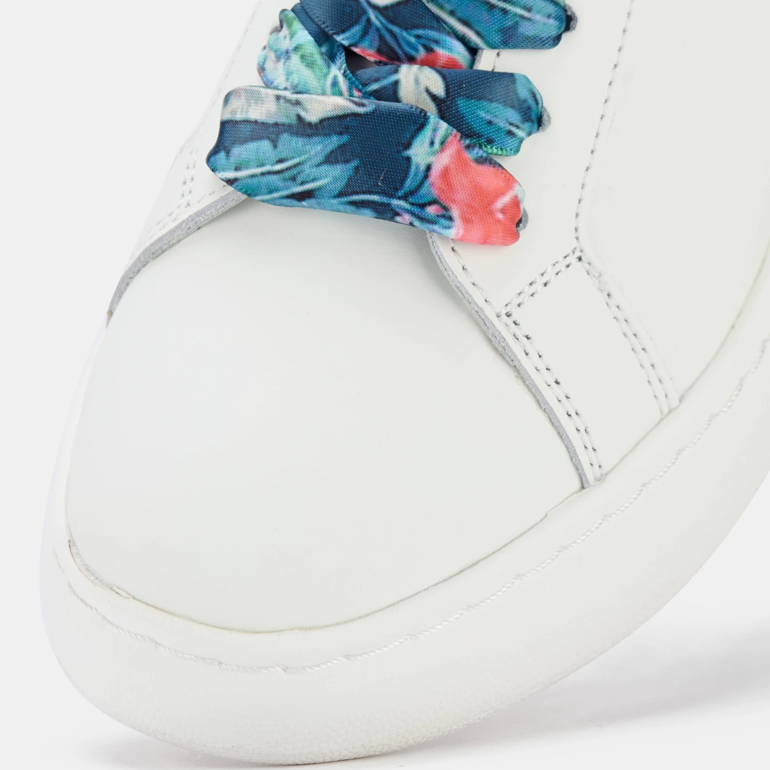 Rollie Nation All Shoes City Sneaker White / Tropics Bow 8 Rollie Nation All Shoes City Sneaker White / Tropics Bow