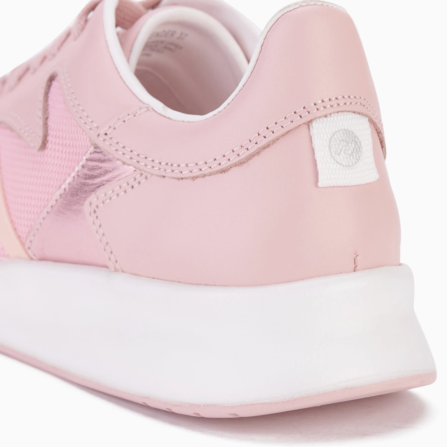 Rollie Nation Weekender Pink Power 8 Rollie Nation Weekender Pink Power